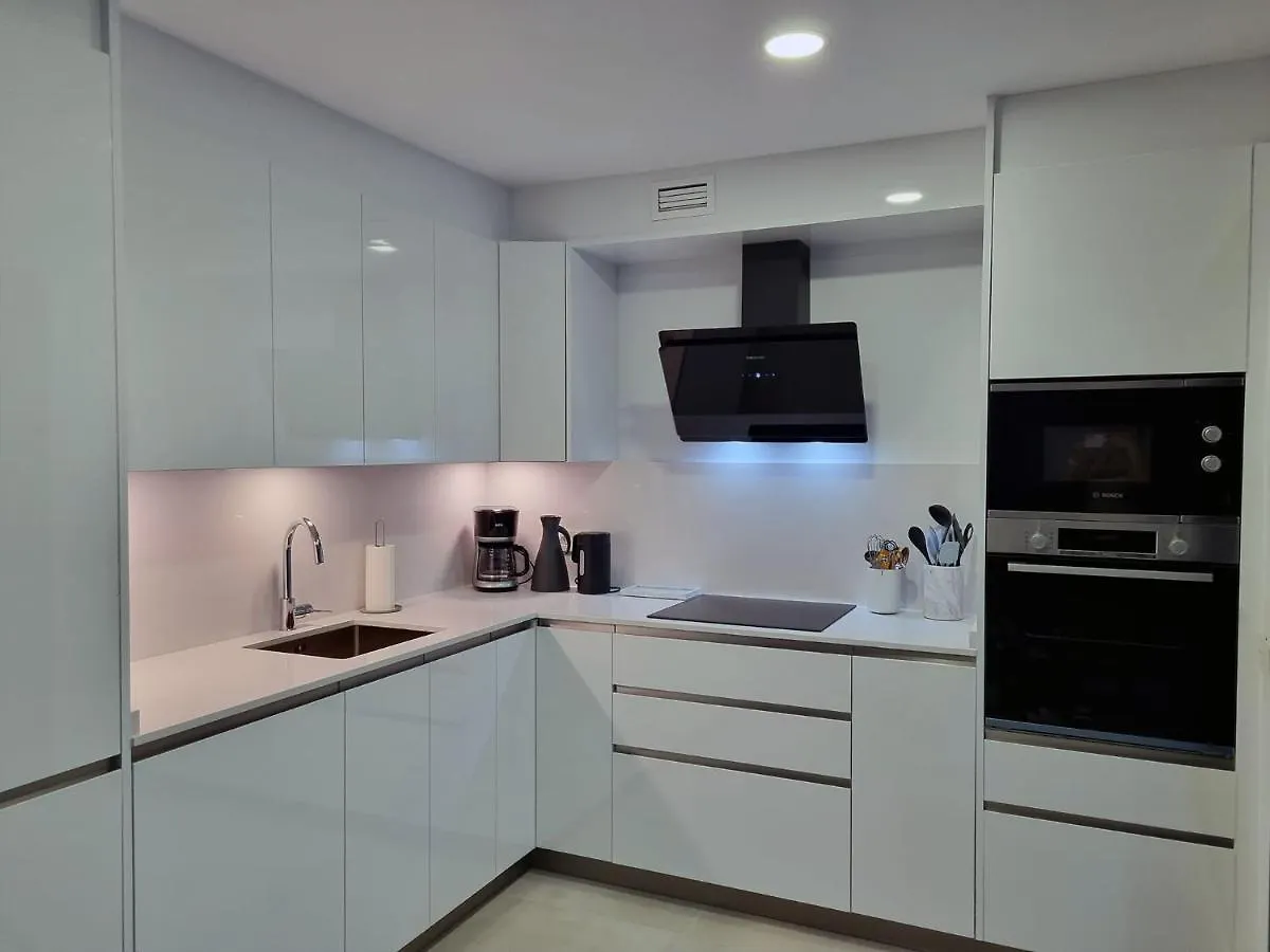 Apartment Brand New Exclusive Apartment, 100 Meter From The Beach Fuengirola
