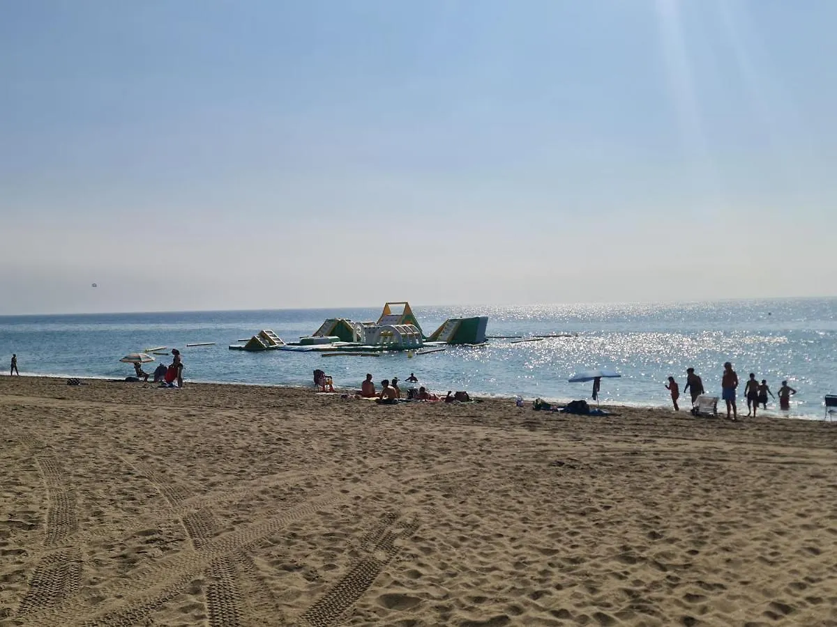 Apartment Brand New Exclusive Apartment, 100 Meter From The Beach Fuengirola
