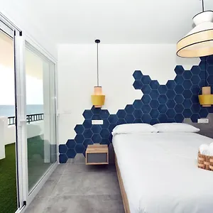  Apartment Emperador